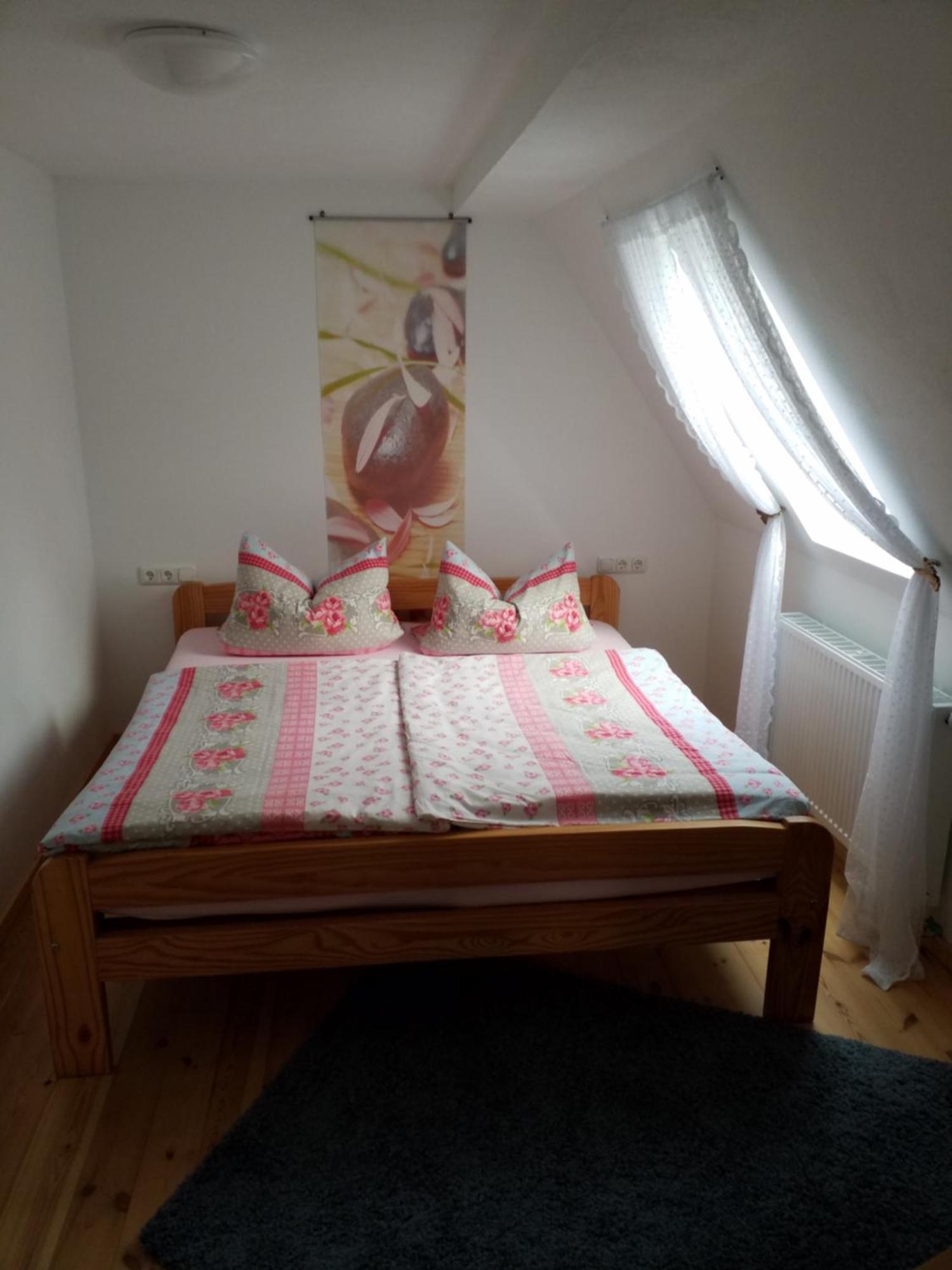 Ferienwohnung Fuessel Nicht Fuer Monteure Bad Staffelstein Bagian luar foto